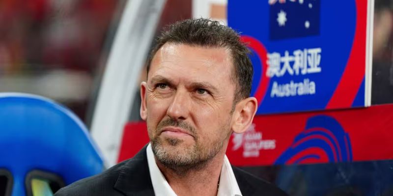 คำบรรยายภาพ: หัวหน้าผู้ฝึกสอนของออสเตรเลีย Tony Popovic