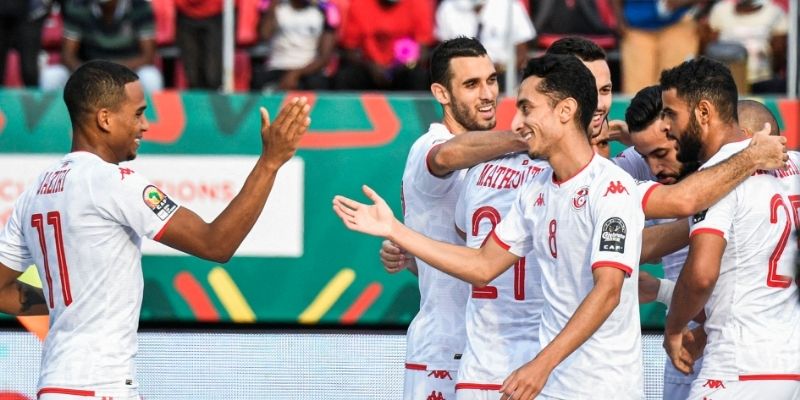 ตูนิเซีย - นกอินทรีแห่ง Carthage พร้อมโชนแสงใน WC ตัวแทนแอฟริกาเหนือต้องเผชิญกลุ่มที่เข้มข้นและดุเดือด